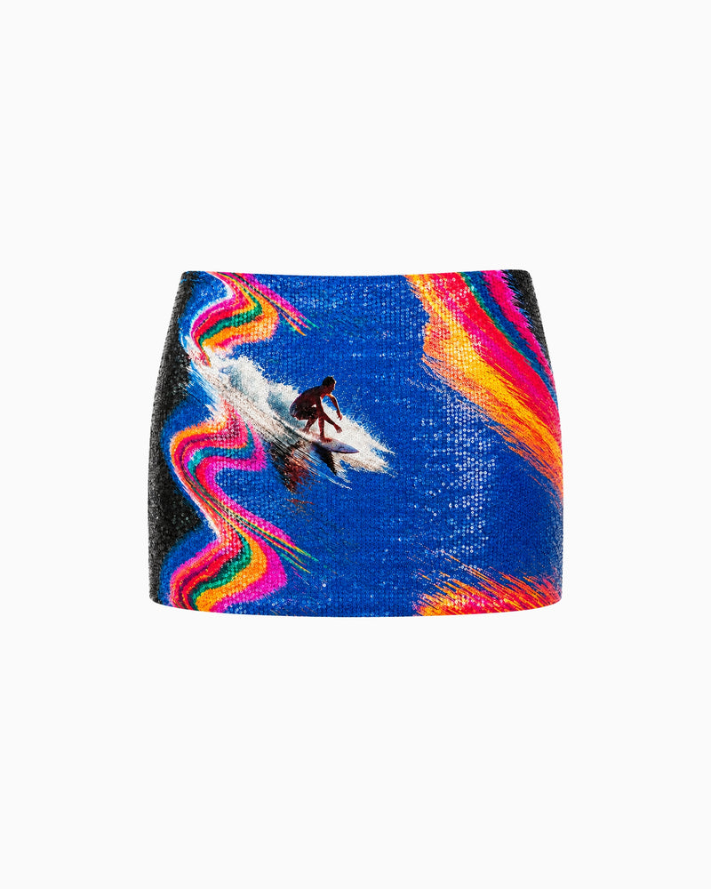 Mini Saia Paetê Surf azul de paetês, com surfista na onda e faixas coloridas em laranja, rosa e verde, peça sozinha