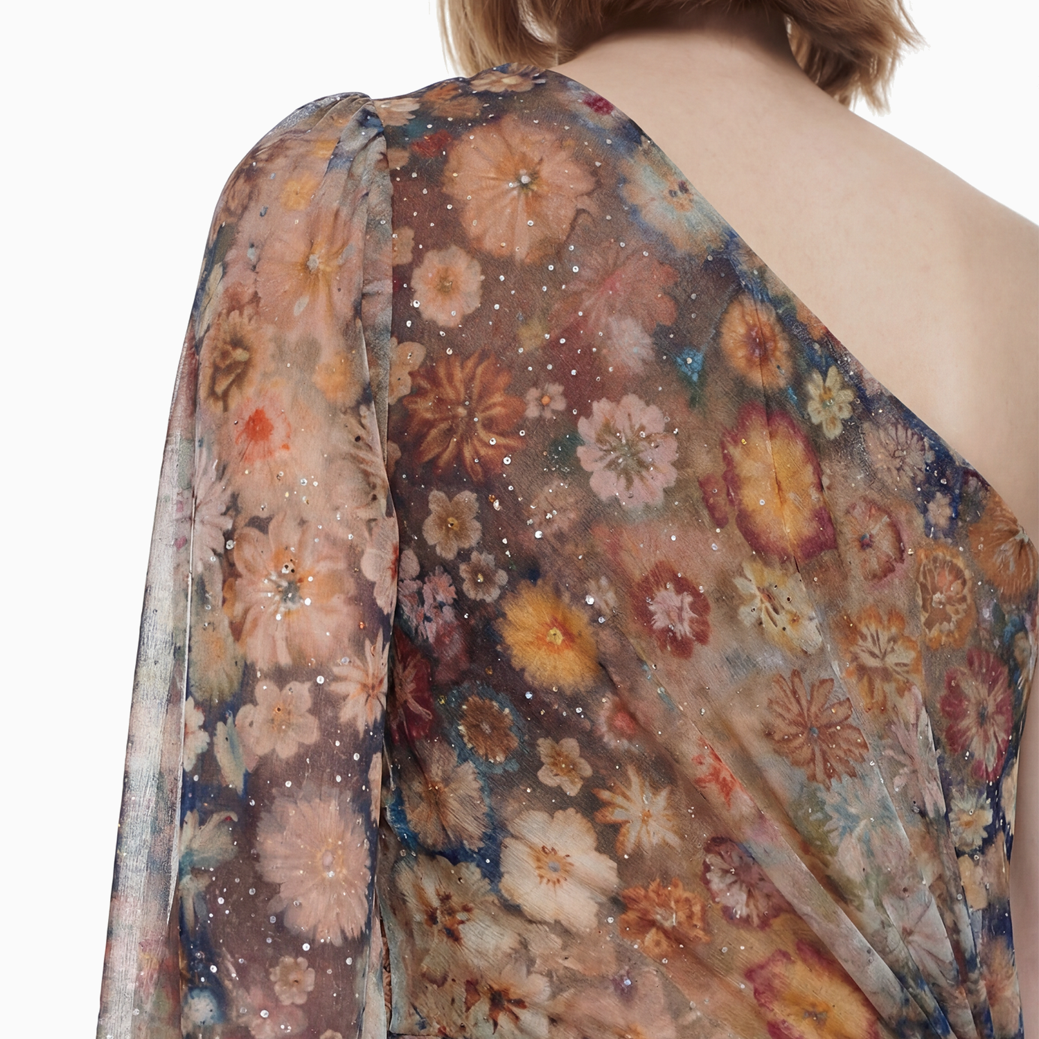 Vestido Curto Manga Tule