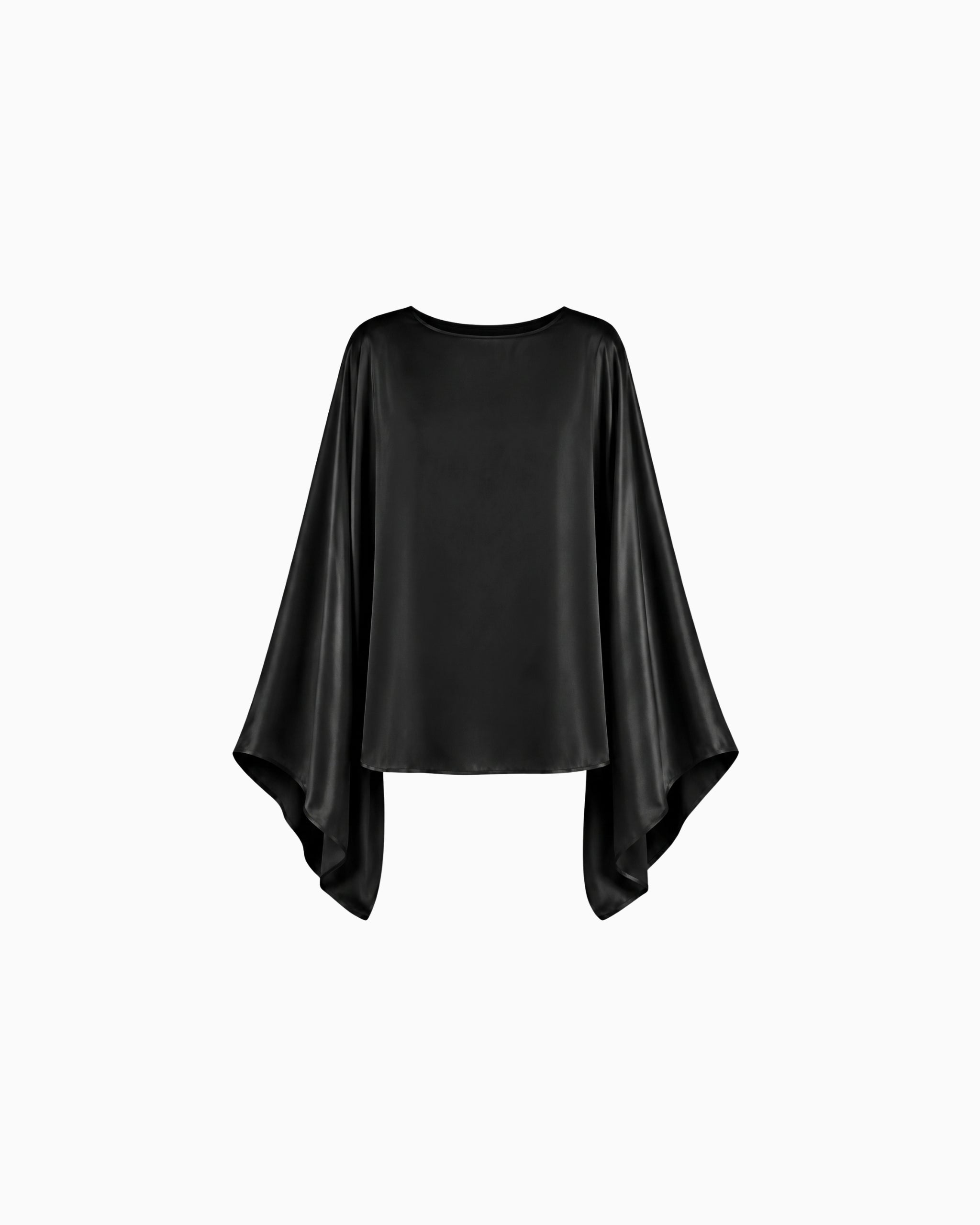 Blusa Manga Morcego Crepe Ivo preta, decote canoa e mangas morcego largas em cetim, peça sozinha