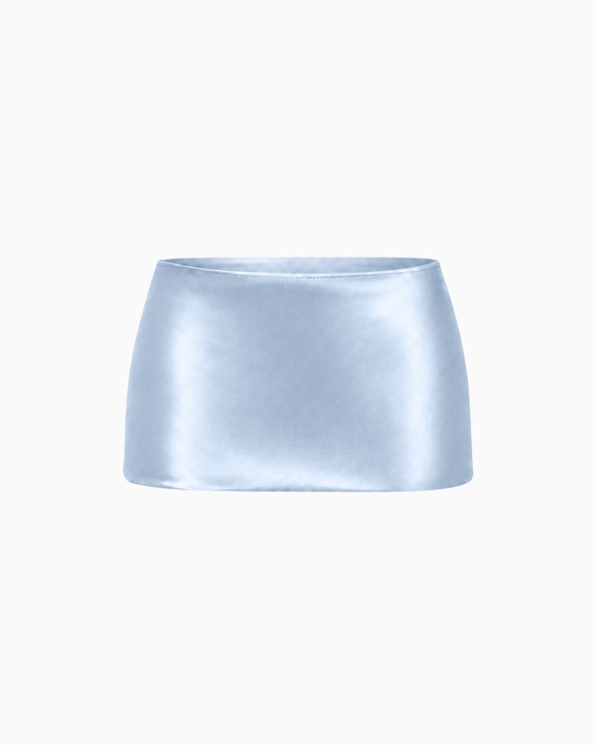 Mini Saia Crepe Ivo azul claro acetinada, cós reto de cintura baixa e comprimento curtíssimo, peça sozinha