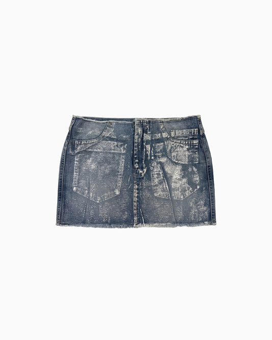 Mini Saia Jeans Foil azul com acabamento metalizado, vista frontal da peça