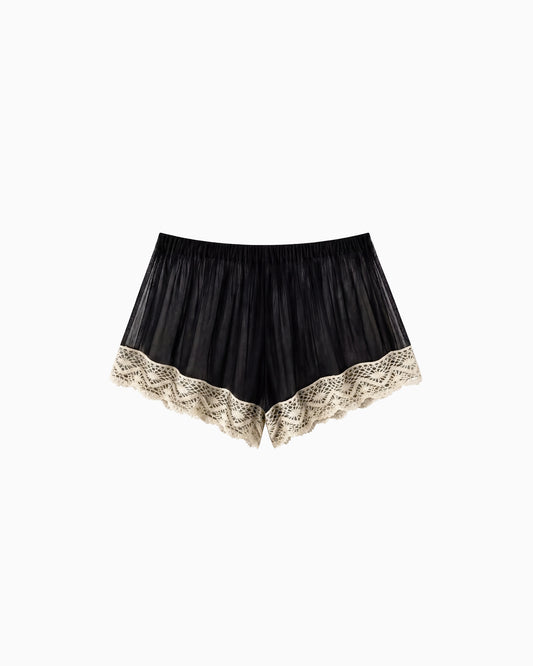 Shorts Tule Com Renda preto, com cós elástico e acabamento em renda bege, vista frontal