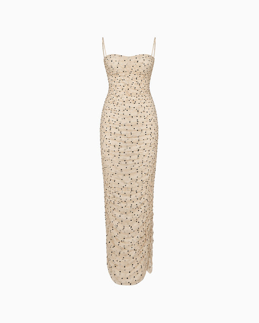 Vestido Longo de Alça Poá bege com poás pretos, alças finas e franzidos, vista frontal